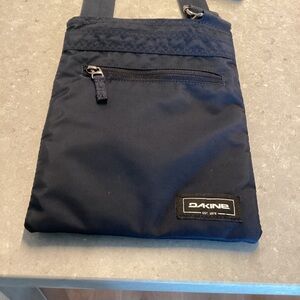 Travel cross body, Navy adjustable secure strap with outside & inside zi…